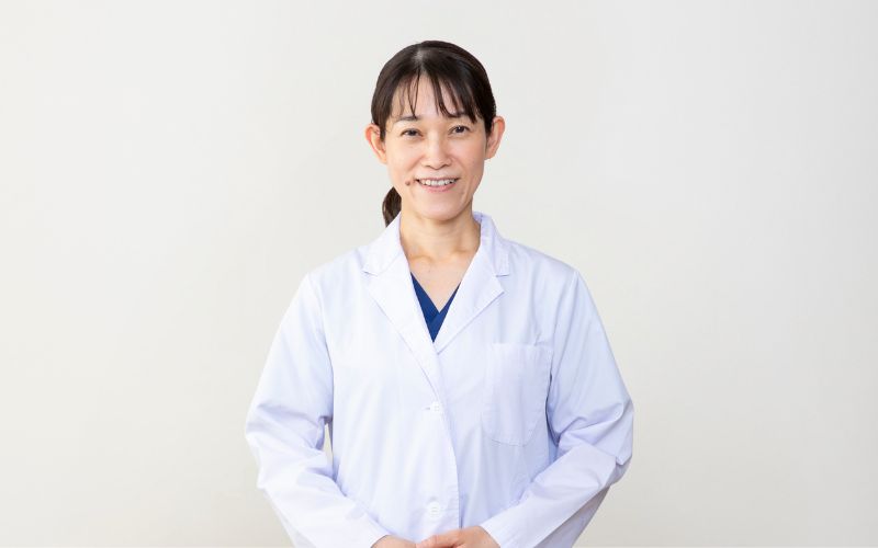医師 濱崎 温美